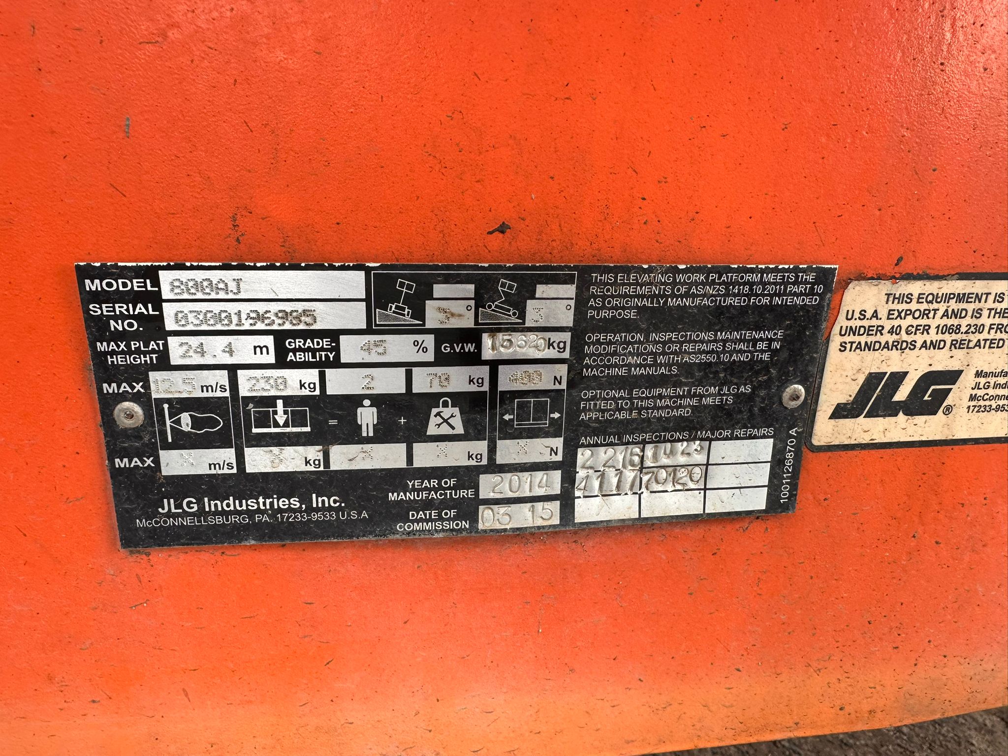 Sold - Articulated Boom Lift - View 2